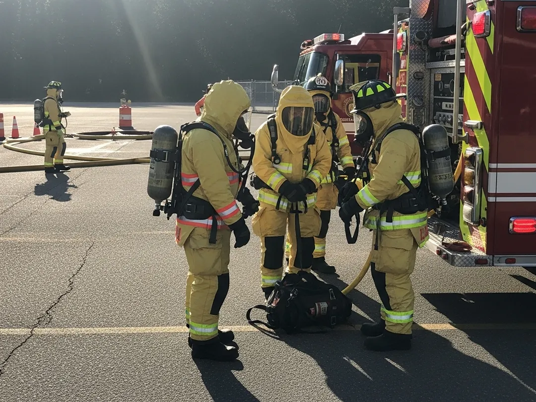 independence vfd hazmat team suiting up